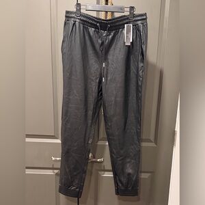 ✨SALE✨ T Tahari | Black Faux Leather Jogger Pants | Sz Large